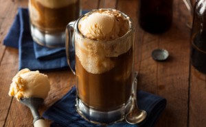 Hard Root Beer with Vanilla Ice Cream