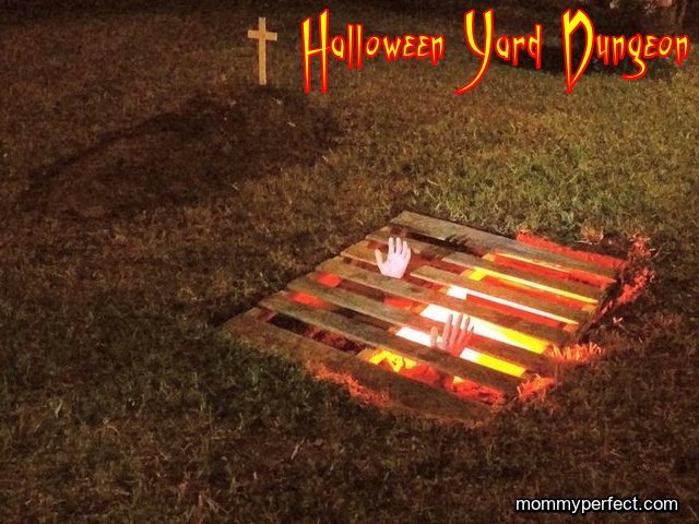 halloween yard dungeon